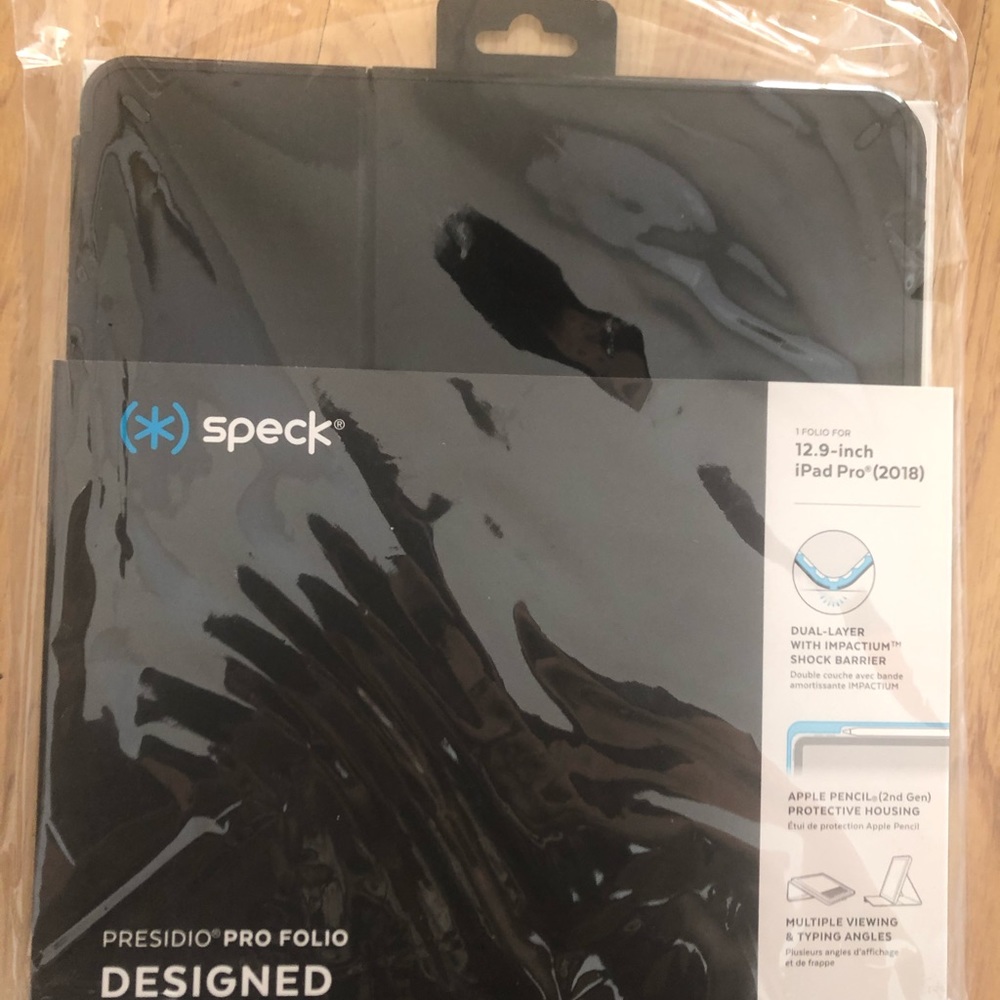 Speck Pro Folio Dual-Layer Case for iPad Pro 12.9"